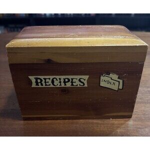 Vtg Cedar Wood Hinged Recipe Box